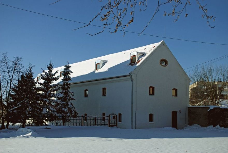 Bosnian House, also known as Granary