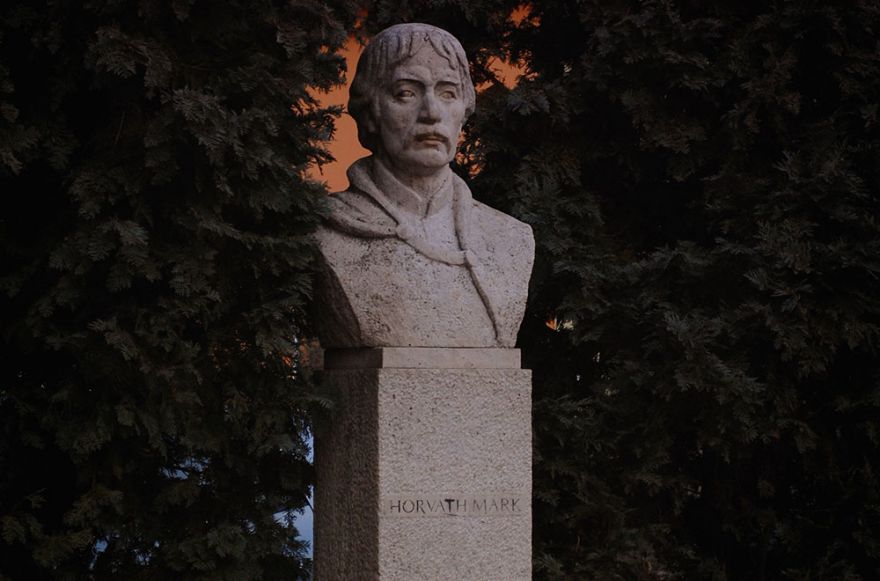 Horváth Márk várkapitány szobra